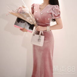 【璱妠深圳時(shí)裝尾貨批發(fā)折扣品牌女裝廠家批發(fā)貨源尾貨酒紅色蕾絲衫】- 